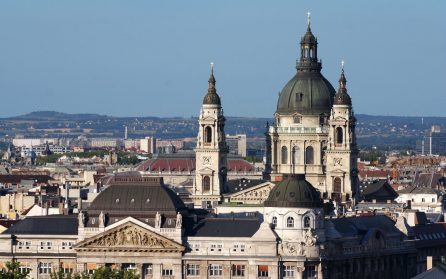 Ankomst & Buda image