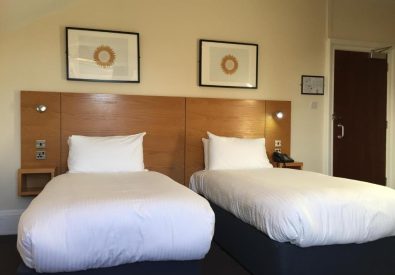 Loussiemouth: Stotefield Hotel***