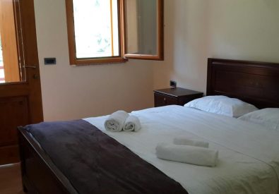 Valbona: Vila Dini