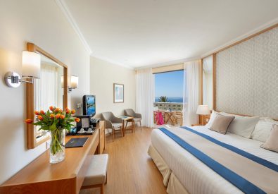 Athena Beach Hotel ****