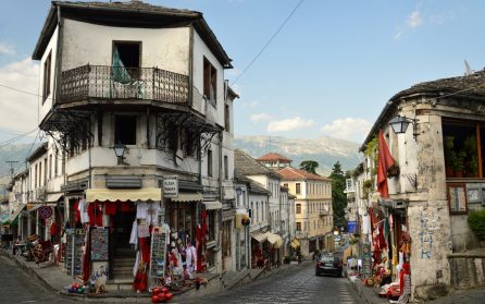 Gjirokastër & landsbygd image