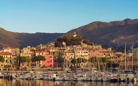 Stadspromenad i Alassio image