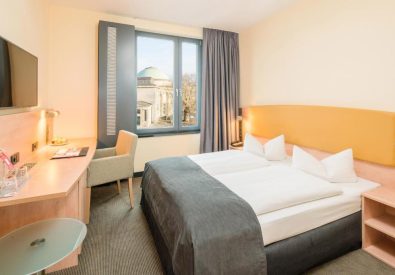 Intercity Hotel Hauptbahnhof ****