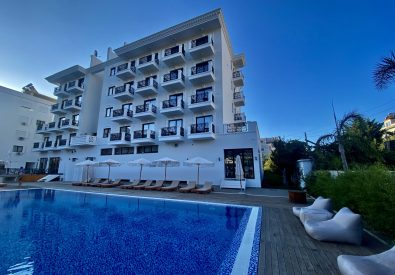 Himare: Hotel Chimaera ****